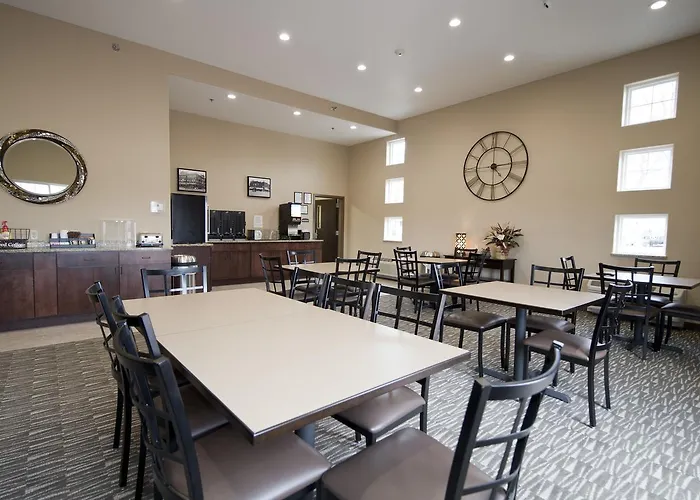 Cornerstone Inn & Suites Oelwein